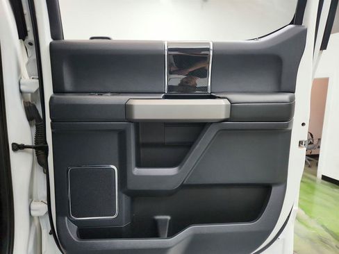 Used 2022 Ford F250 Platinum AWD/4WD image 30
