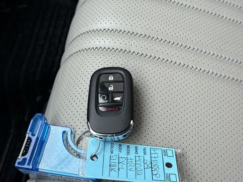 Used 2024 Honda HR-V EX-L image 31