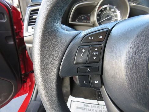 Used 2016 MAZDA MAZDA3 i Sport image 16