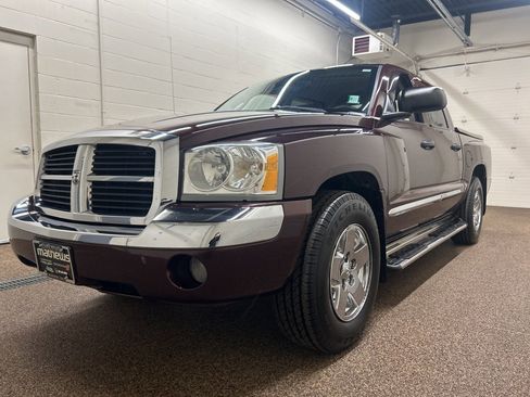 Used 2005 Dodge Dakota Laramie w/ Trailer Tow Group image 5
