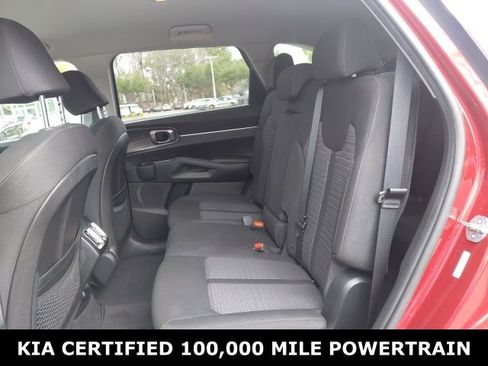 Certified 2023 Kia Sorento LX image 22