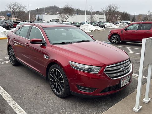 Used 2017 Ford Taurus SEL w/ Equipment Group 201A image 22