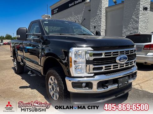 Used 2024 Ford F350 XLT AWD/4WD image 1