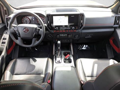 Used 2025 Nissan Frontier PRO-4X w/ Pro Premium Package AWD/4WD image 19