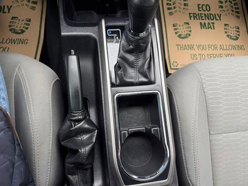 Used 2017 Toyota Tacoma SR5 w/ Tow Package image 19