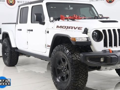 Used 2023 Jeep Gladiator Mojave w/ Cold Weather Group image 38