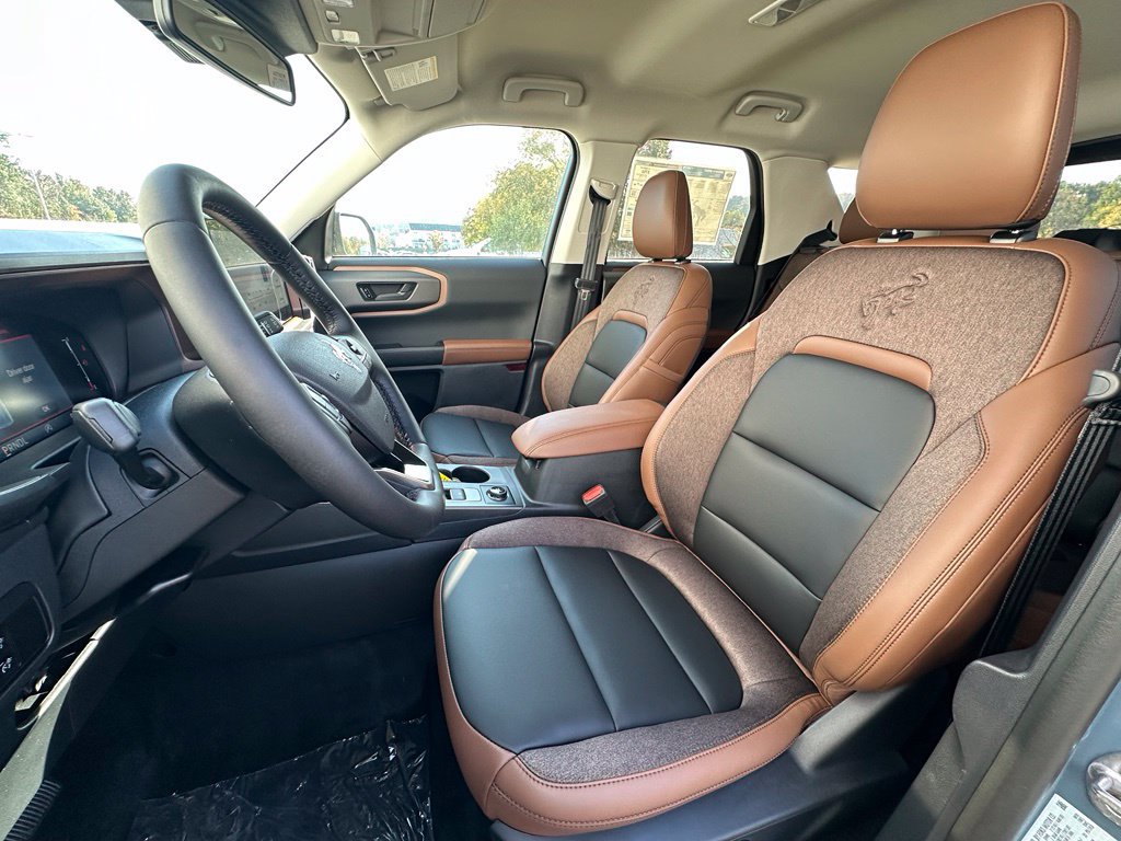 New 2026 Ford Bronco Sport Outer Banks w/ Outer Banks Tech Package+ AWD/4WD image 18