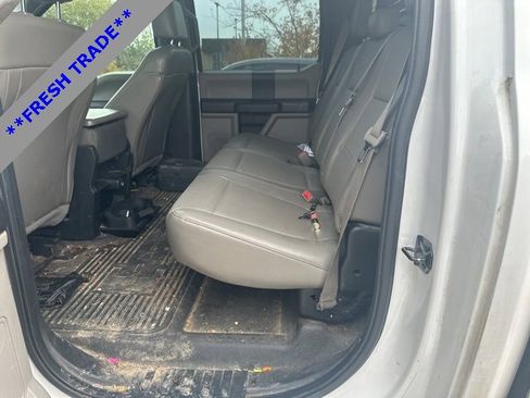 Used 2017 Ford F250 XL w/ Power Equipment Group image 5