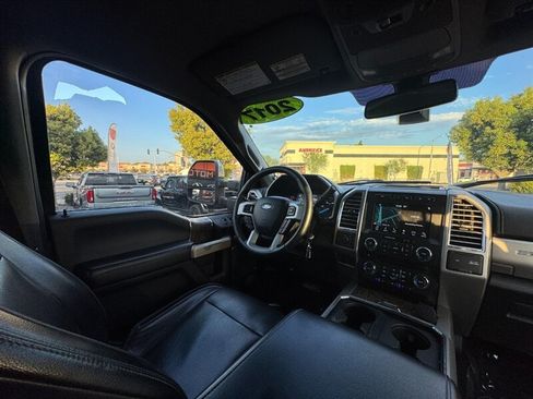 Used 2017 Ford F250 Lariat AWD/4WD image 32