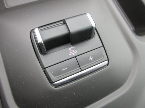 New 2026 GMC Sierra 3500 AT4 image 21