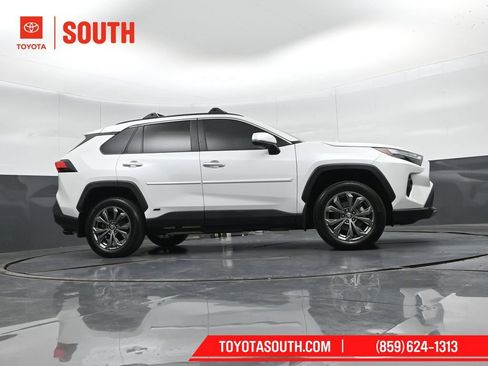 Used 2024 Toyota RAV4 Limited w/ Advanced Technology Package AWD/4WD image 41