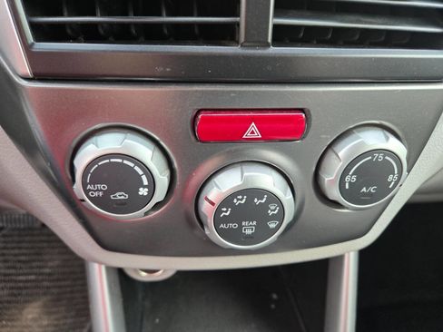 Used 2013 Subaru Forester 2.5X Limited image 19