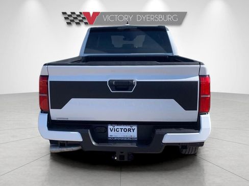 New 2026 Toyota Tacoma SR5 image 7