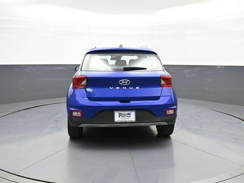 Certified 2023 Hyundai Venue SEL w/ Cargo Package FWD image 7