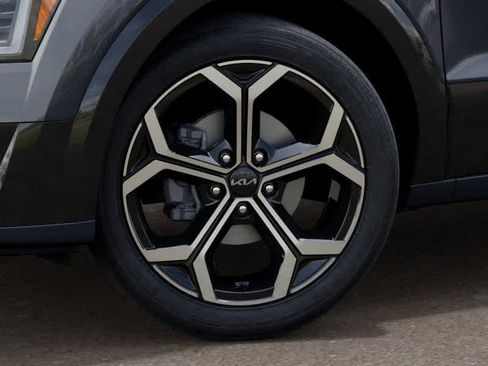 New 2025 Kia Niro EX Touring image 9