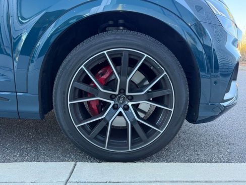 Used 2022 Audi SQ8 Prestige w/ Prestige Package image 50