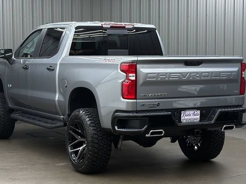 Used 2026 Chevrolet Silverado 1500 LT Trail Boss w/ Convenience Package II AWD/4WD image 3
