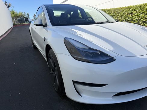 Used 2023 Tesla Model 3 Standard Range RWD image 7