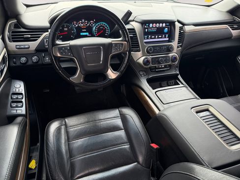Used 2018 GMC Yukon Denali w/ Denali Ultimate Package image 15
