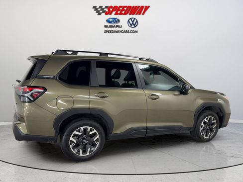 Certified 2026 Subaru Forester Premium AWD/4WD image 11