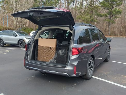 New 2026 Honda Odyssey EX-L image 2
