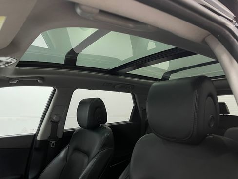 Used 2018 Hyundai Santa Fe Limited image 12