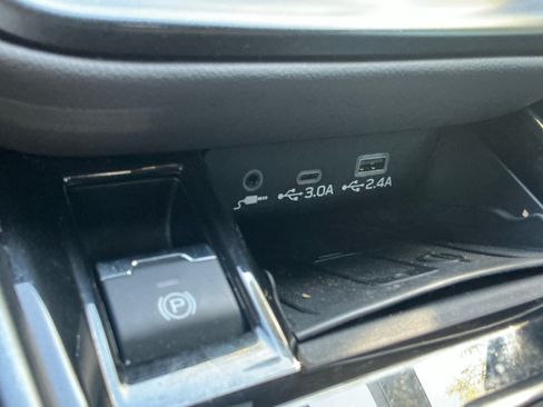 Used 2025 Subaru Outback Wilderness AWD/4WD image 22