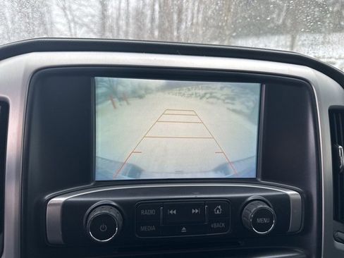 Used 2019 GMC Sierra 1500 SLE w/ SLE Value Package image 22