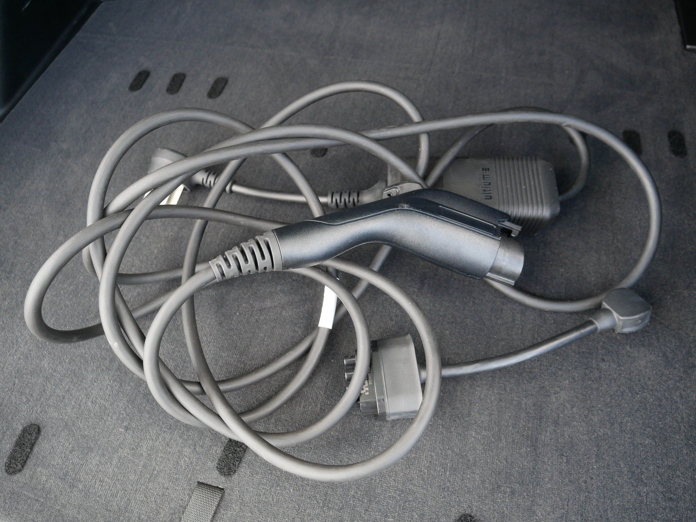 Used 2024 Chevrolet Equinox EV LT w/ LPO, All-Weather Mat Package FWD image 36