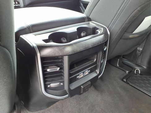 Used 2021 RAM 1500 Big Horn AWD/4WD image 19