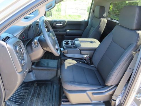 New 2026 Chevrolet Silverado 1500 W/T w/ WT Value Package AWD/4WD image 17