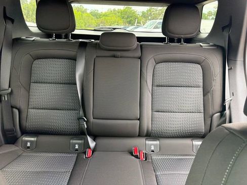 New 2026 Chevrolet Equinox LT w/ Safety and Technology Package FWD image 21