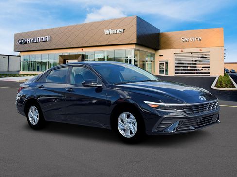 New 2026 Hyundai Elantra SE w/ Cargo Package image 10