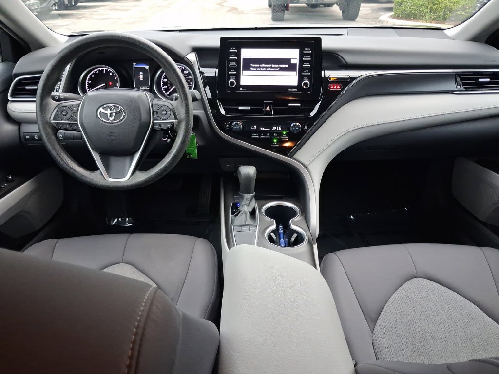 Used 2024 Toyota Camry LE FWD image 14