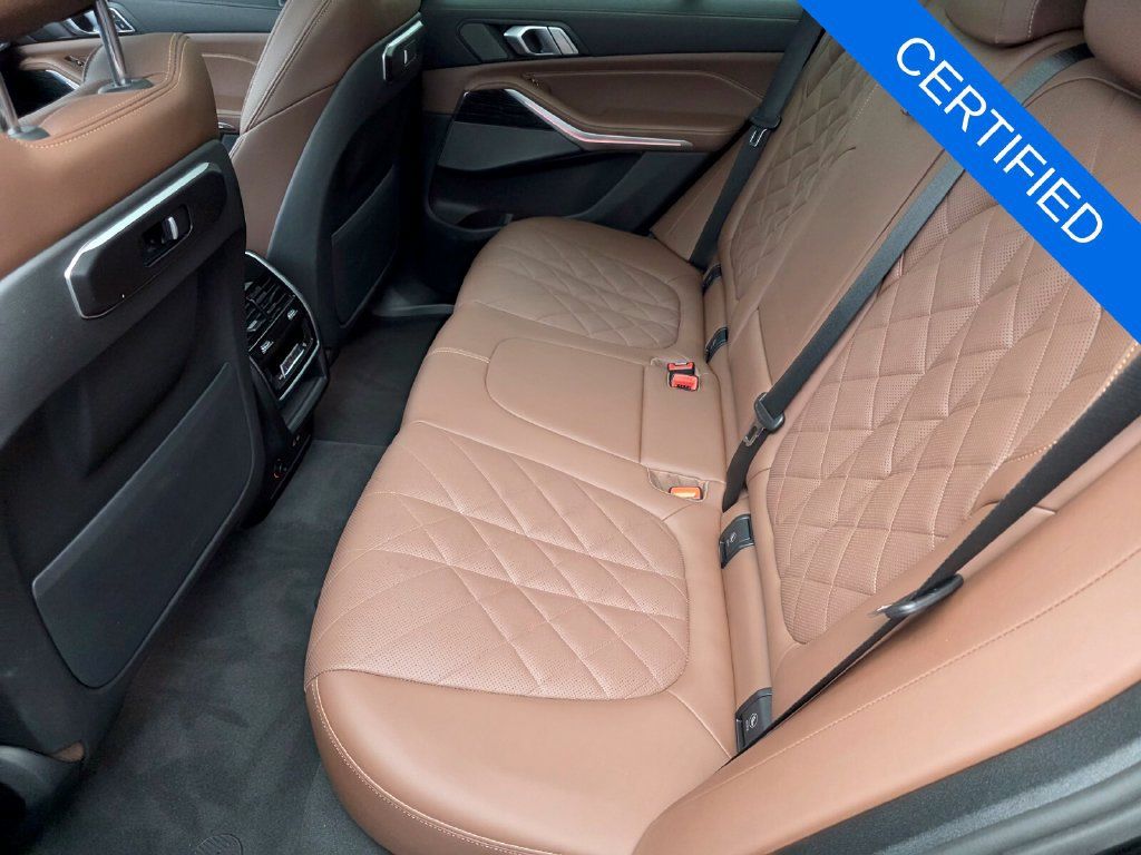 Certified 2025 BMW X5 sDrive40i w/ M Sport Package RWD image 14