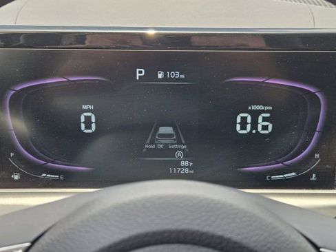 Certified 2026 Kia Seltos LX FWD image 15
