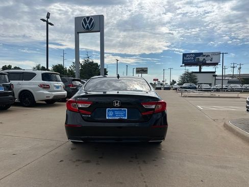 Used 2021 Honda Accord EX-L image 6