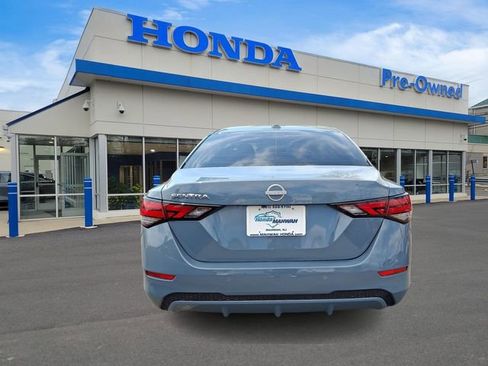 Used 2025 Nissan Sentra SV w/ All-Weather Package image 5