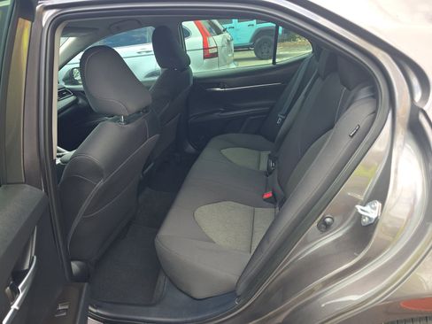 Used 2024 Toyota Camry LE FWD image 17