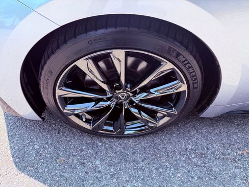 Certified 2022 Lexus IS 350 F Sport RWD image 18