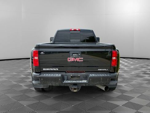 Used 2018 GMC Sierra 3500 Denali w/ Duramax Plus Package AWD/4WD image 4