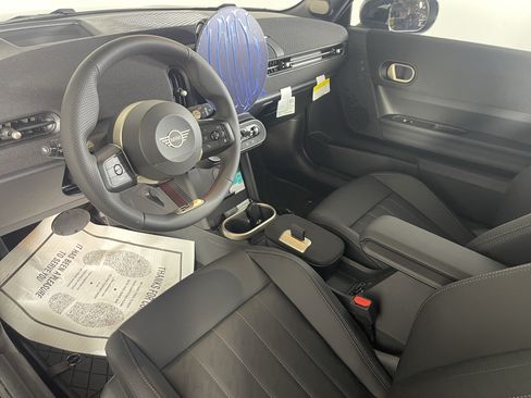 Used 2026 MINI Cooper S FWD image 11
