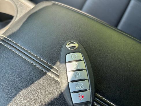Used 2025 Nissan Altima 2.5 SV FWD image 18