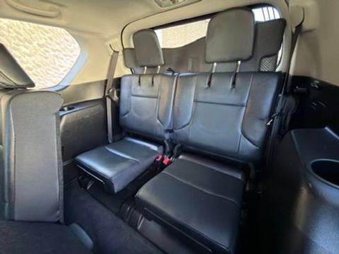 Used 2018 Lexus GX 460 Premium w/ Premium Package AWD/4WD image 25