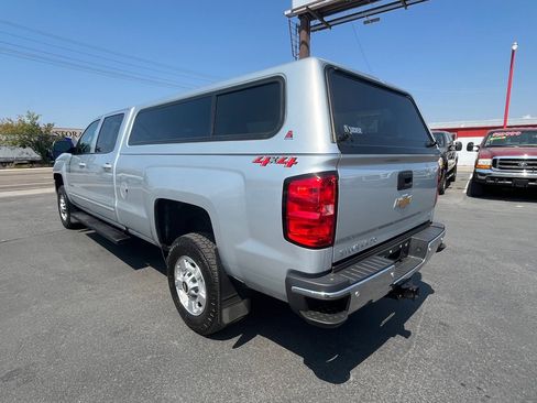 Used 2018 Chevrolet Silverado 2500 LT image 4