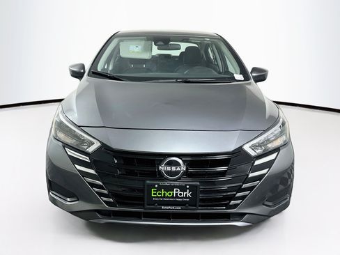 Used 2025 Nissan Versa SV FWD image 2