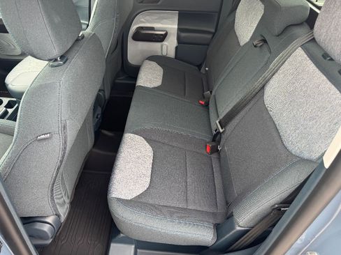 New 2025 Ford Maverick XL image 19