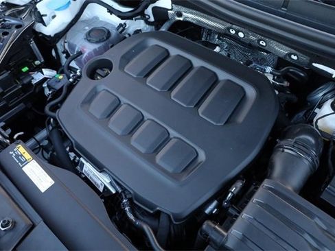 New 2026 Volkswagen Tiguan SEL R-Line image 28