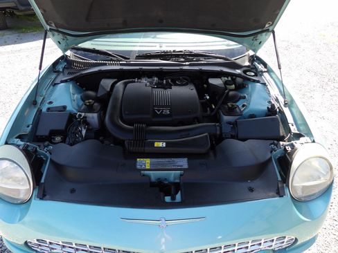 Used 2002 Ford Thunderbird RWD image 15