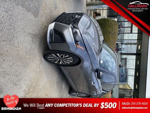 Used 2024 Nissan Altima 2.5 SV image 1